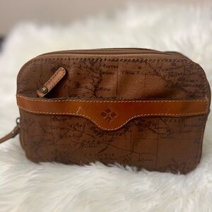 Patricia Nash Brown Map Print Pouch